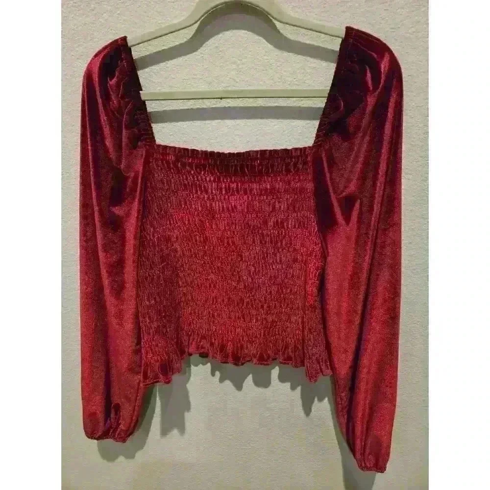 Bagatelle Women's XL Red Velvet Blouson Sleeve Crop Top Blouse - Picture 8 of 8
